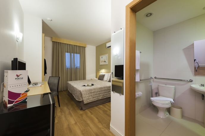 Imagen de la habitación del Hotel Matiz Jaguari&uacute;na. Foto 4