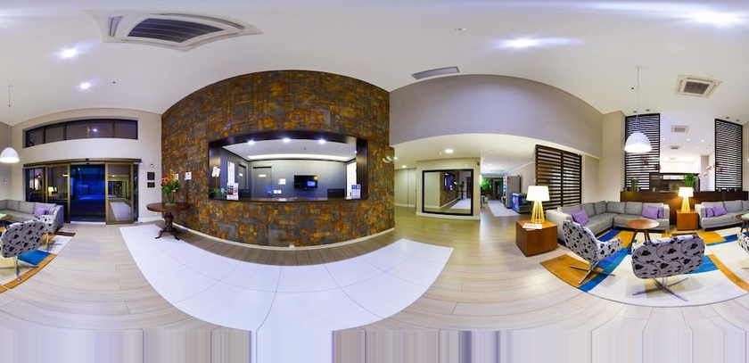 Imagen de los interiores del Hotel Matiz Multi Su&iacute;tes. Foto 18