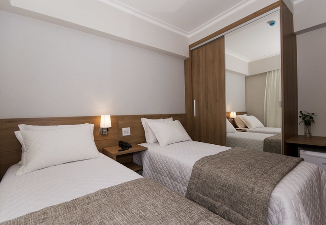 Imagen de la habitación del Hotel Matiz Vilaboim Ribeir&atilde;o Preto. Foto 9