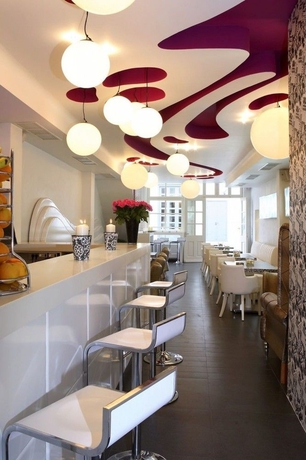 Imagen del bar/restaurante del Hotel Matogianni. Foto 6