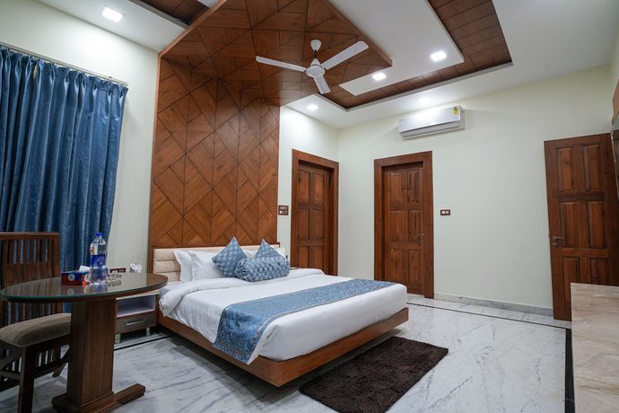 Imagen de la habitación del Hotel Matoshree Club and Resort. Foto 5