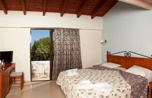 Imagen general del Hotel Matoula Beach. Foto 4