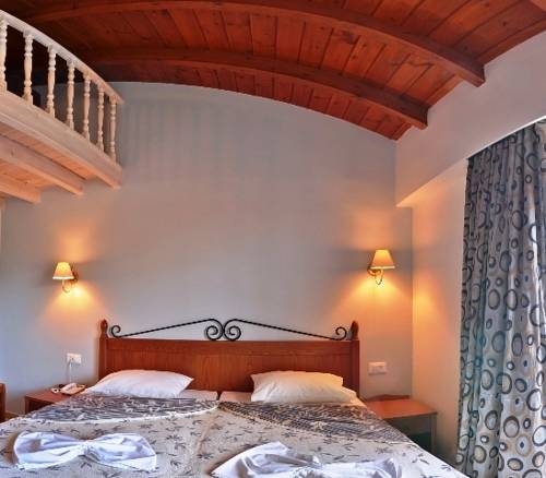 Imagen general del Hotel Matoula Beach. Foto 12