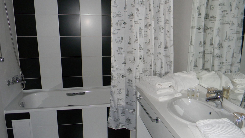 Imagen de la habitación del Hotel Matreshka Plaza. Foto 10