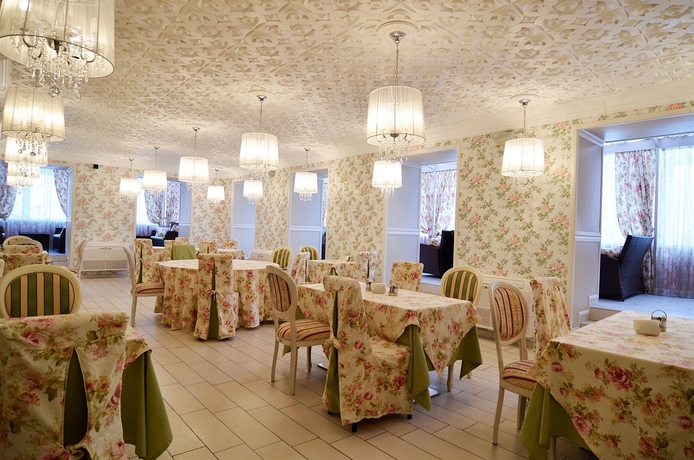 Imagen del bar/restaurante del Hotel Matreshka Plaza. Foto 5