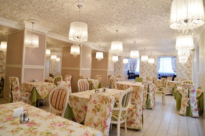 Imagen del bar/restaurante del Hotel Matreshka Plaza. Foto 6