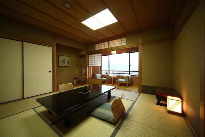 Imagen de la habitación del Hotel Matsudaya. Foto 11
