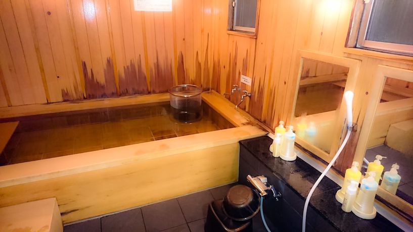 Imagen de la piscina del Hotel Matsumoto Hills. Foto 20
