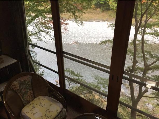 Imagen de los exteriores del Hotel Matsuno Onsen Suikoen. Foto 13