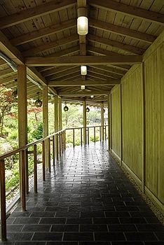 Imagen de la piscina del Hotel Matsunoi, Minakami. Foto 14