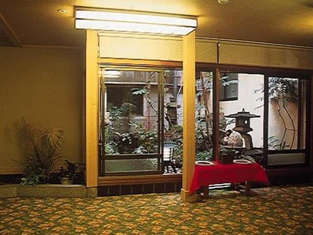 Imagen de los interiores del Hotel Matsuya, Toyooka. Foto 36