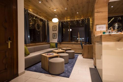 Imagen general del Hotel Matterhorn Inn, Tasch. Foto 1