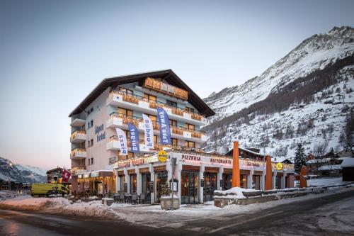 Imagen general del Hotel Matterhorn Inn, Tasch. Foto 6