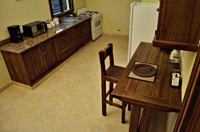 Imagen de la habitación del Hotel Matum and Casino. Foto 9
