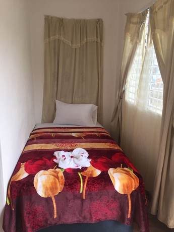 Imagen de la habitación del Hotel Matus Guest House. Foto 3