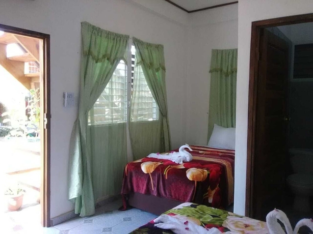 Imagen de la habitación del Hotel Matus Guest House. Foto 16