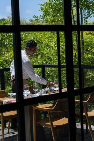 Imagen general del Hotel Maua Nusa Penida. Foto 4