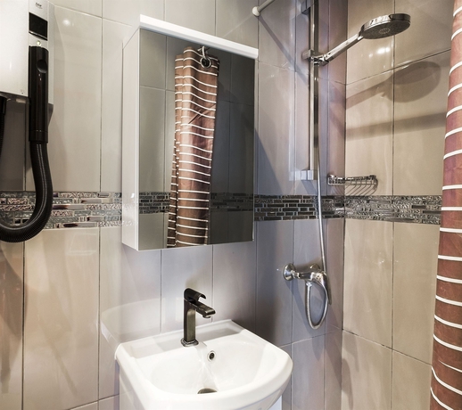 Imagen de la habitación del Hotel Maubeuge Gare Du Nord. Foto 6