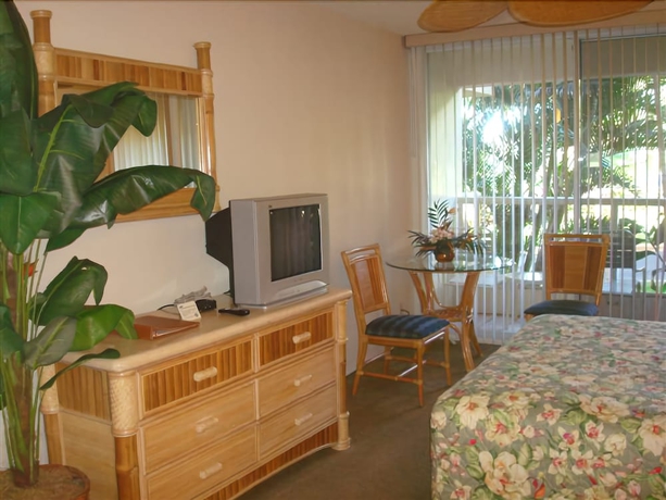 Imagen de la habitación del Hotel Maui Banyan Vacation Club. Foto 14