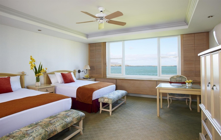 Imagen de la habitación del Hotel Maui Beach. Foto 9