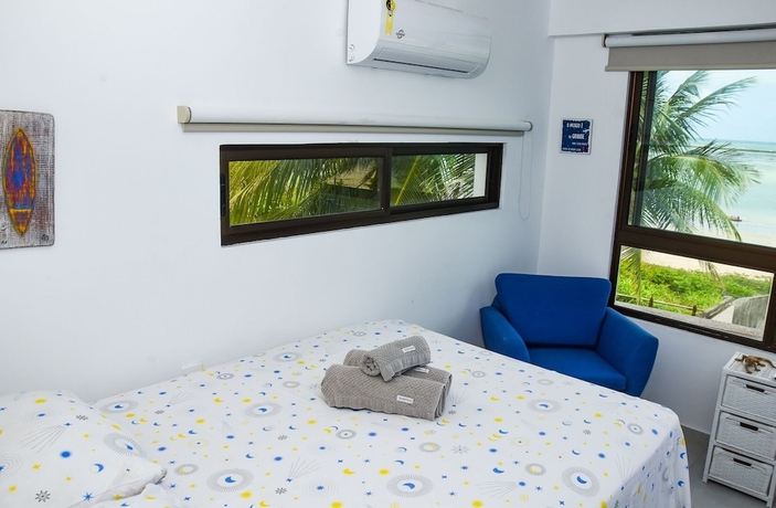 Imagen de la habitación del Hotel Maui Beach Residence. Foto 2