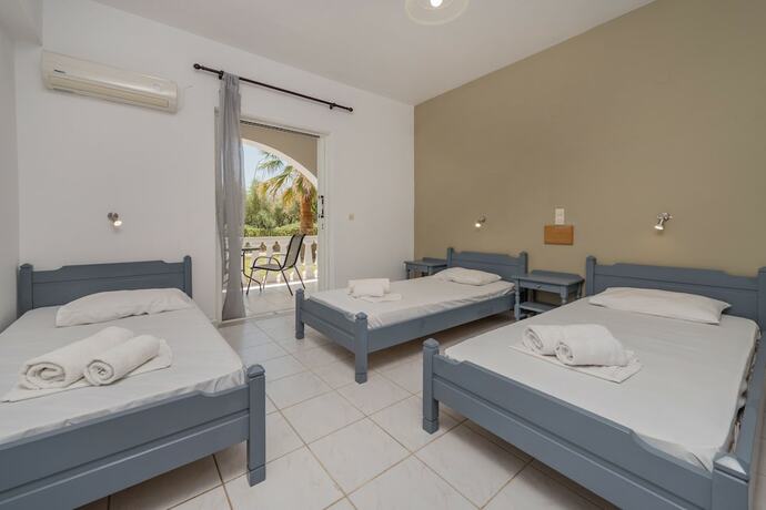 Imagen general del Hotel Maui. Foto 4