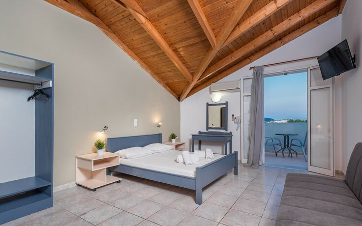 Imagen de la habitación del Hotel Maui. Foto 16