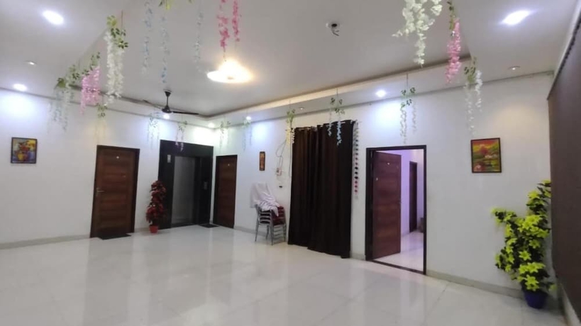 Imagen de los interiores del Hotel Maujis villa and guest house. Foto 17