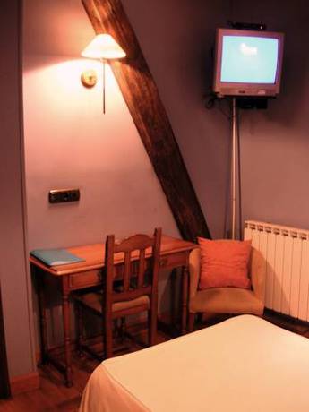 Imagen de la habitación del Hotel Mauleon. Foto 2