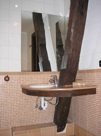 Imagen de la habitación del Hotel Mauleon. Foto 11