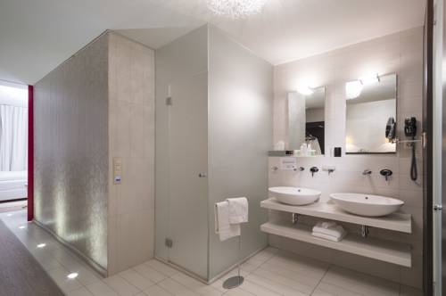 Imagen de la habitación del Hotel M&auml;rchenhotel Bellevue. Foto 5