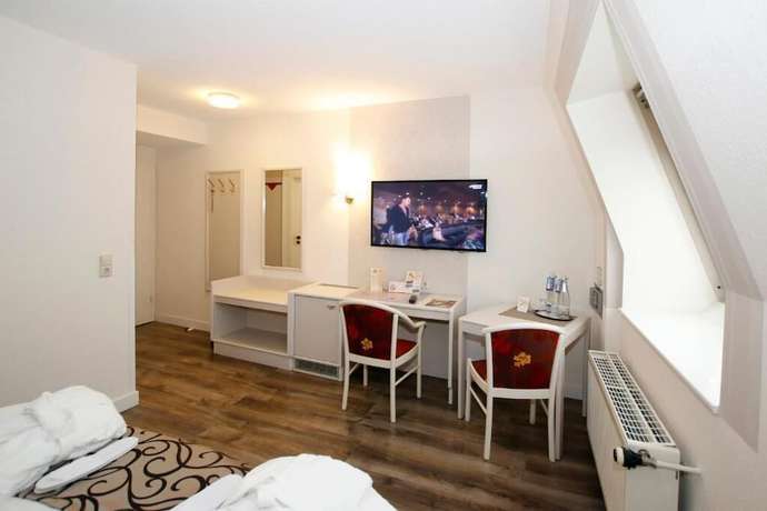 Imagen de la habitación del Hotel Märkischer Hof. Foto 11