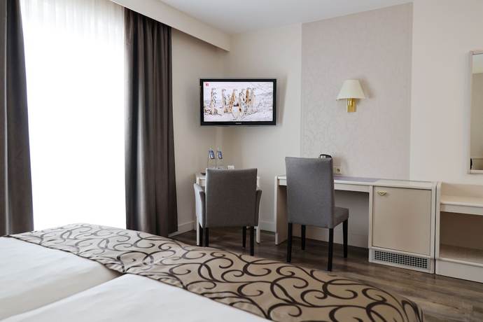 Imagen de la habitación del Hotel Märkischer Hof. Foto 14