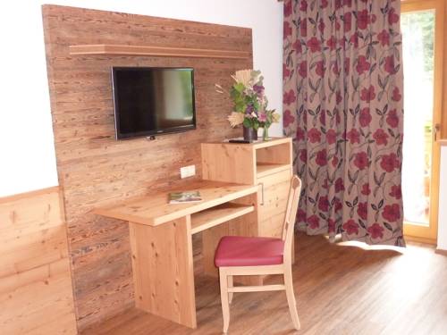 Imagen de la habitación del Hotel M&auml;rzenklamm Stumm im Zillertal. Foto 4