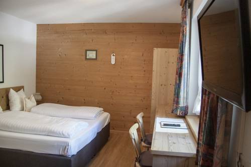 Imagen de la habitación del Hotel M&auml;rzenklamm Stumm im Zillertal. Foto 9