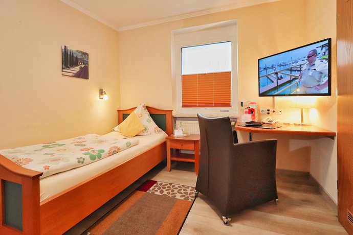 Imagen de la habitación del Hotel Maurer. Foto 12