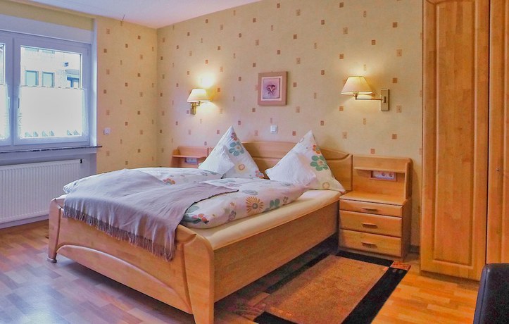 Imagen de la habitación del Hotel Maurer. Foto 13