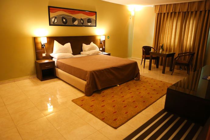 Imagen de la habitación del Hotel MauriCenter. Foto 10