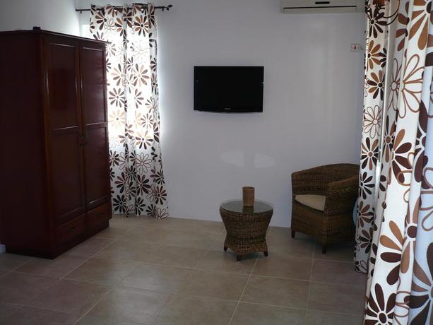Imagen de la habitación del Hotel Mauriholidays. Foto 6