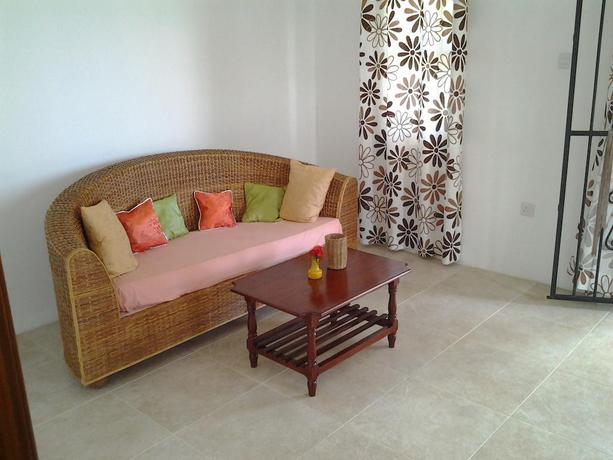 Imagen de la habitación del Hotel Mauriholidays. Foto 7