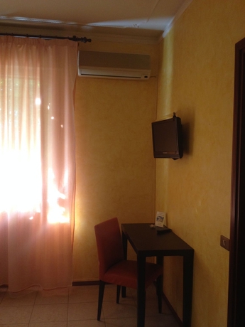 Imagen de la habitación del Hotel Mauro. Foto 11