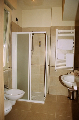 Imagen de la habitación del Hotel Mauro. Foto 13