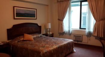 Imagen de los exteriores del Hotel Maury, LIMA. Foto 14