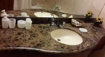 Imagen del bar/restaurante del Hotel Maury, LIMA. Foto 2