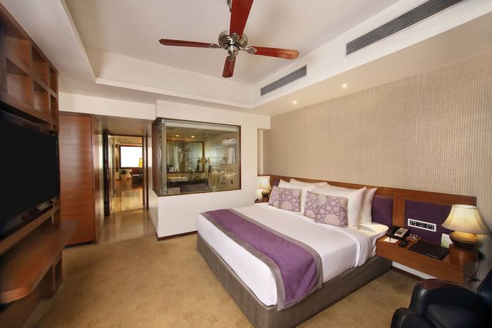 Imagen de la habitación del Hotel Maurya, Patna. Foto 16