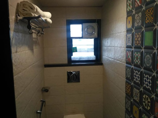 Imagen de la habitación del Hotel Maval Grand. Foto 7