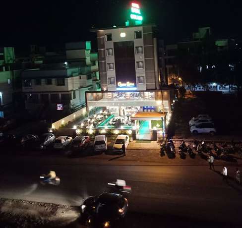 Imagen general del Hotel Maval Grand. Foto 2