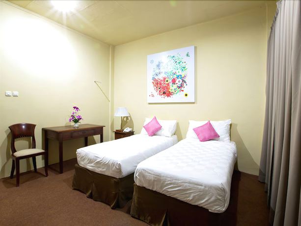 Imagen de la habitación del Hotel Maven Buncit. Foto 7