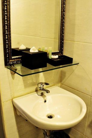 Imagen de la habitación del Hotel Maven Fatmawati. Foto 3