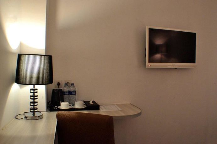 Imagen de los interiores del Hotel Maven Fatmawati. Foto 14